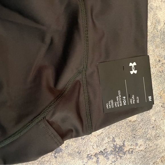 Nwt Under‎ Armour Women's Fly Fast 3.0 Speed Capri - Picture 5 of 5